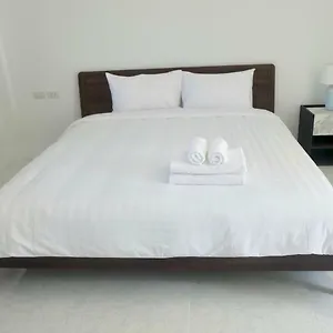 아파트 Airport Pearl, Nai Yang Beach
